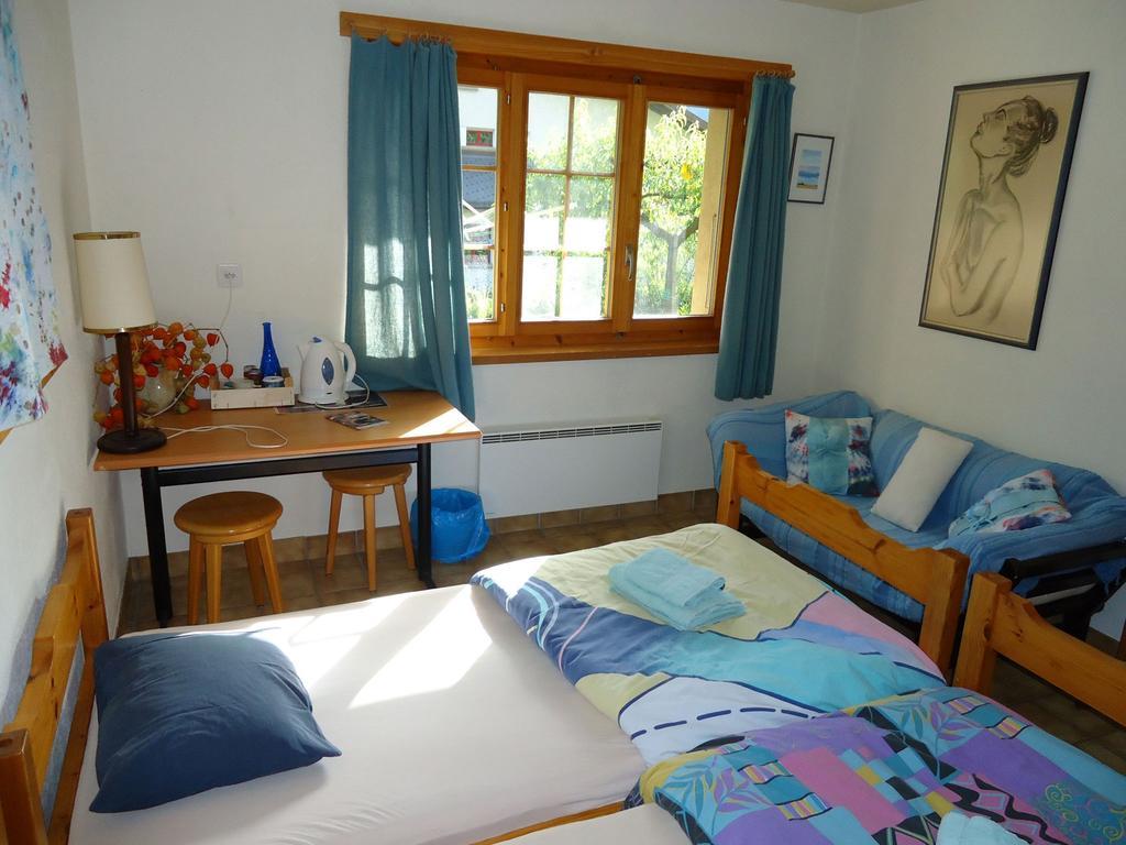 Bnb Claudy Et Elizabeth Michellod-Dutheil Le Chable Room photo